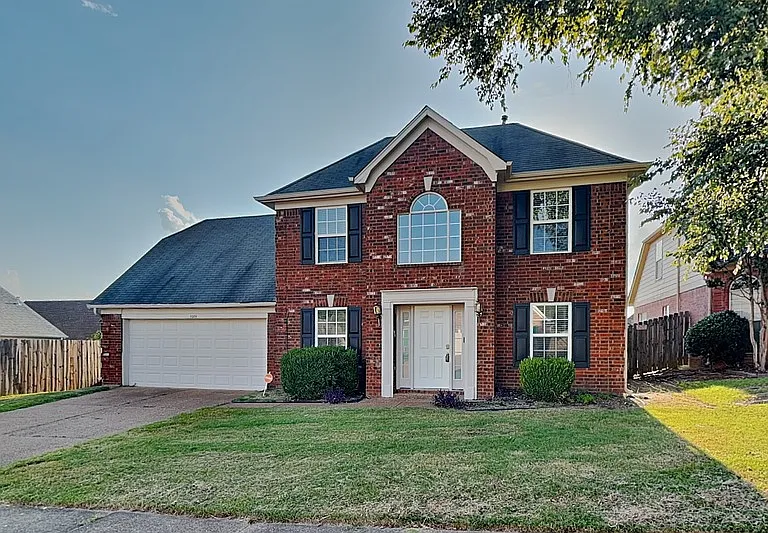 1071 Red Fern Cir E — Photo 2