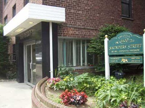 1st image of 6400 Saunders St APT 6L