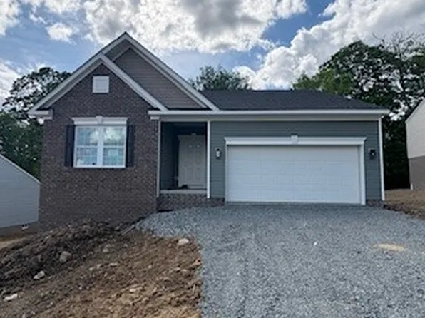 1792 Cornwall Dr, Irwin, PA 15642
