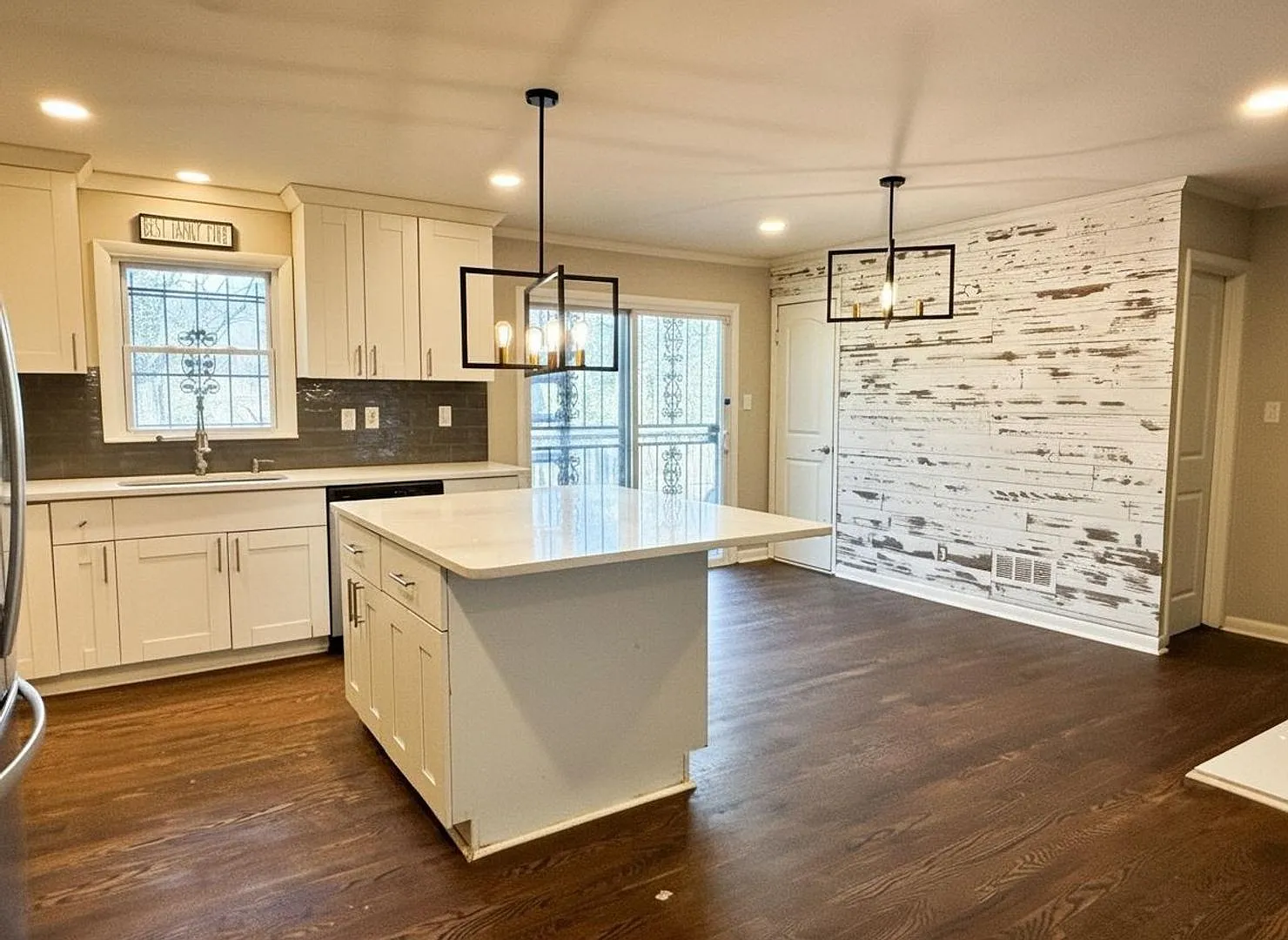Charming 3BR Condo in Atlanta — Photo 4