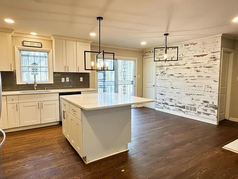 3537 Fairburn Pl NW #A — Photo 4