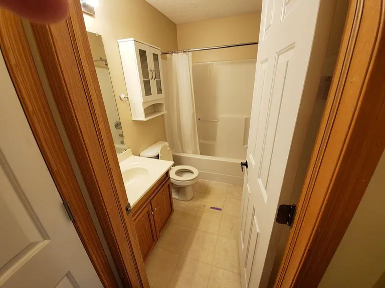 2300 Hart Ave #7 — Photo 10