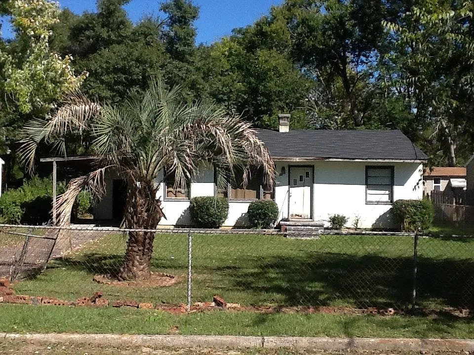 55 Ward Circle — Photo 1