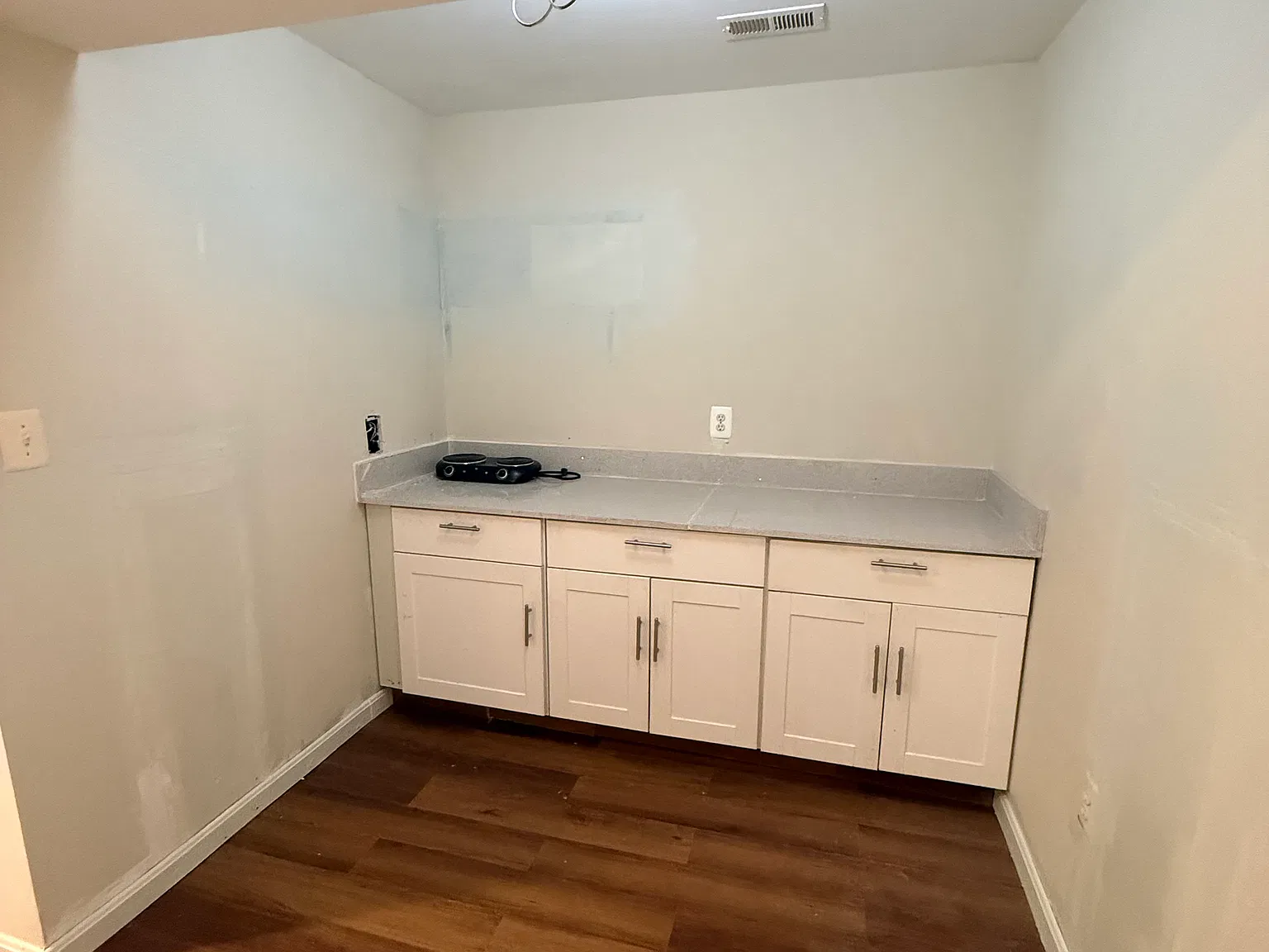Oscar Ct, Woodbridge — Photo 4