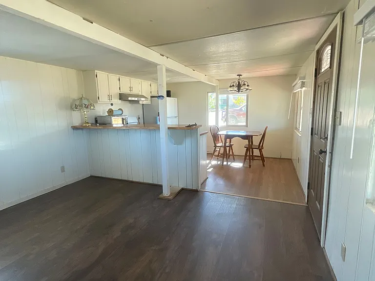 2415 W Road 4 N — Photo 5
