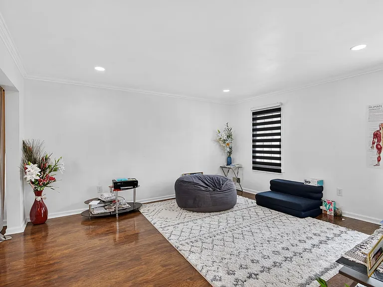 2925 Wythe Ct — Photo 14