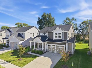6629 Seabiscuit Rd, Whitestown, IN 46075