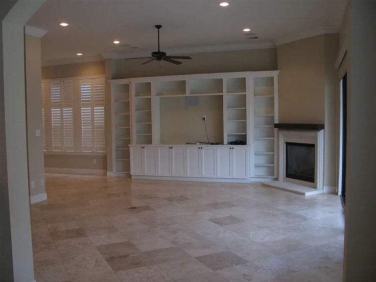 4112 Blossom St — Photo 9