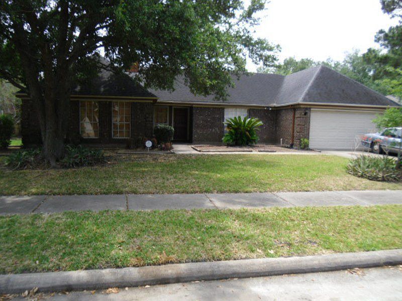 1st image of 719 Foxborrough Ln