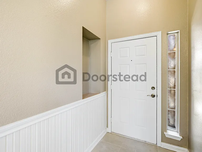 4909 Mountain Ridge Ln — Photo 6