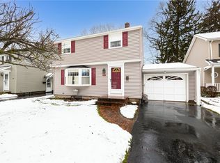 276 Walzford Rd, Rochester, NY 14622