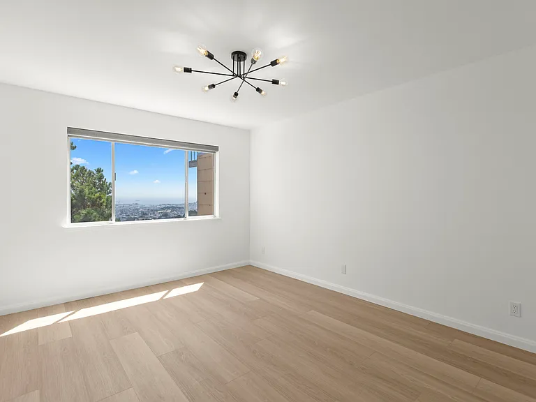 70 Crestline Dr #6 — Photo 32