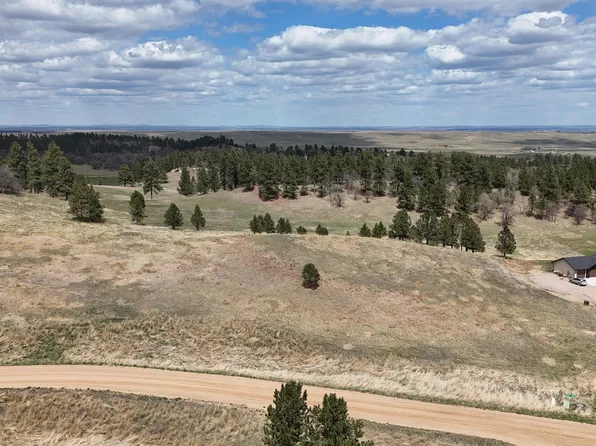 2 Prairie View Loop, Whitewood, SD 57793