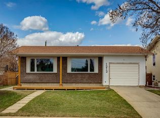 1212 S Lake Sylvan Dr SE, Calgary, AB T2J 3C8