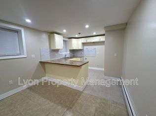 51 Adelaide Ave #1R, Providence, RI 02907