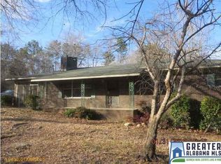 290 Linger Ln, Talladega, AL 35160