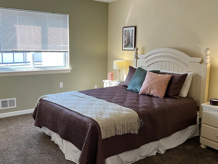 Greenleaf Meadows Apartments — Photo 16