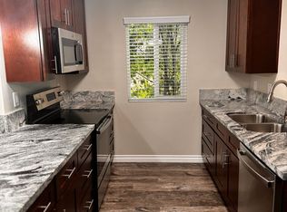 2470-2472 Santa Ana Ave #A, Costa Mesa, CA 92627