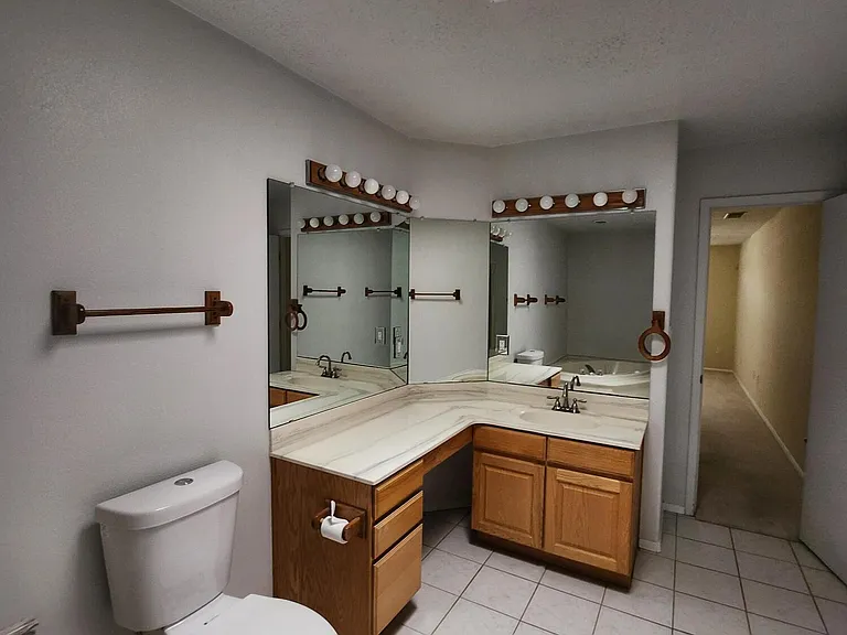 3821 Sunbird Dr NW — Photo 11