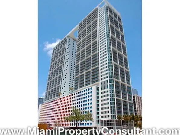 500 Brickell Ave APT 3000, Miami, FL 33131