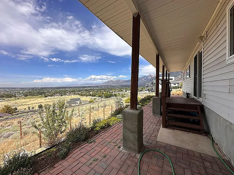 2 bed, 1400 sqft, $1,600 — Photo 4