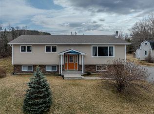 74 Beach Rd, Eastport, NL A0G1Z0