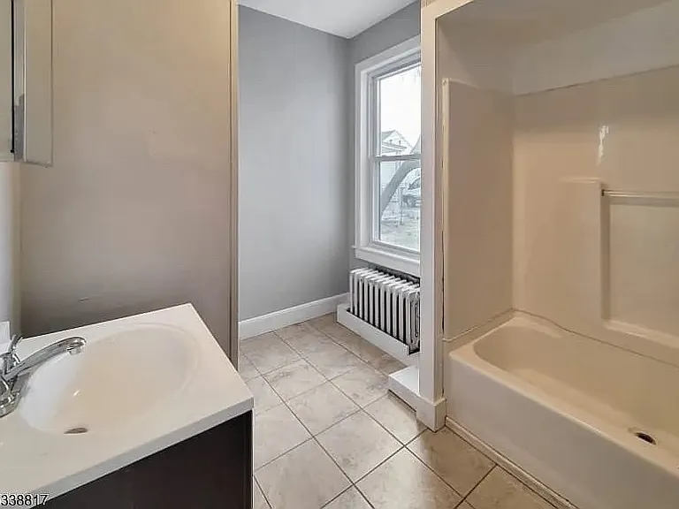 29 Wilson St — Photo 3