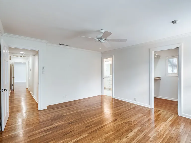 100 Seford Dr — Photo 16