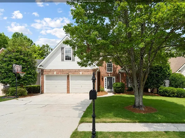 5513 Fawn Cir, Hoover, AL 35226