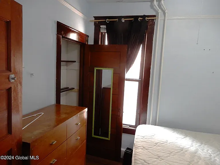 911 Jacob St #1A — Photo 10