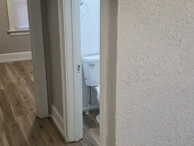 1230 Auburn Ct — Photo 16