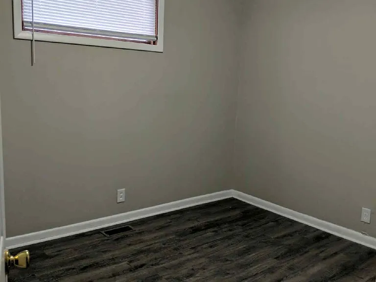 541 Ben Allen Rd — Photo 5