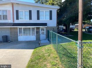 1165 Chesworth Rd, Philadelphia, PA 19115