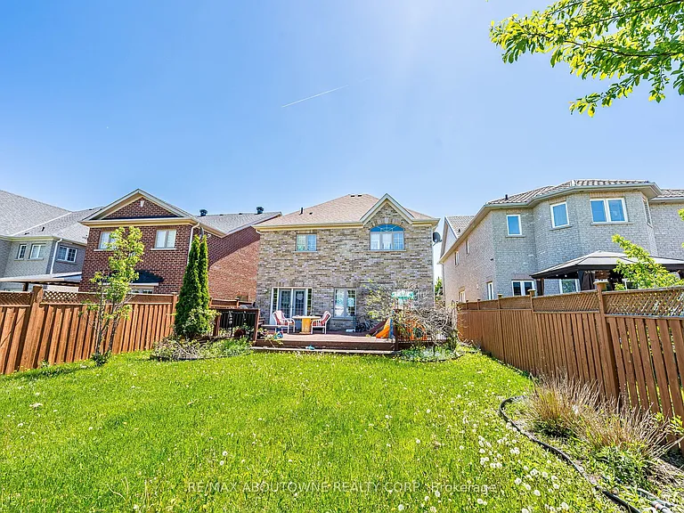3221 Erin Centre Blvd #BASEMENT — Photo 34