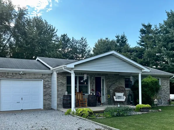 11071 N Three Mile Rd, Carthage, IN 46115