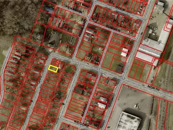 260 N 9th St, Steubenville, OH 43952