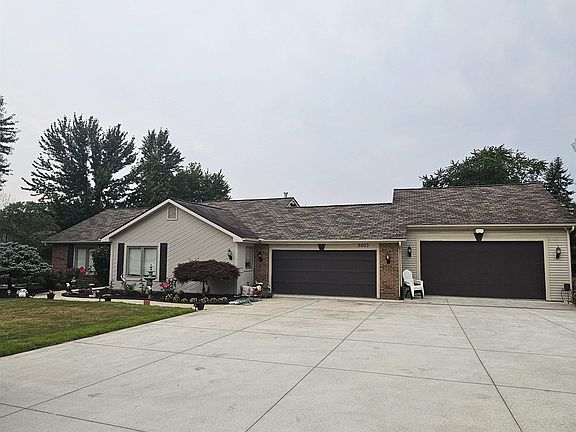 2nd image of 8605 Sakaden Pkwy
