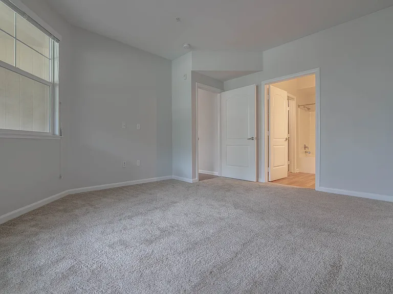 Artisan Apartments at East Village Apartments — Photo 33