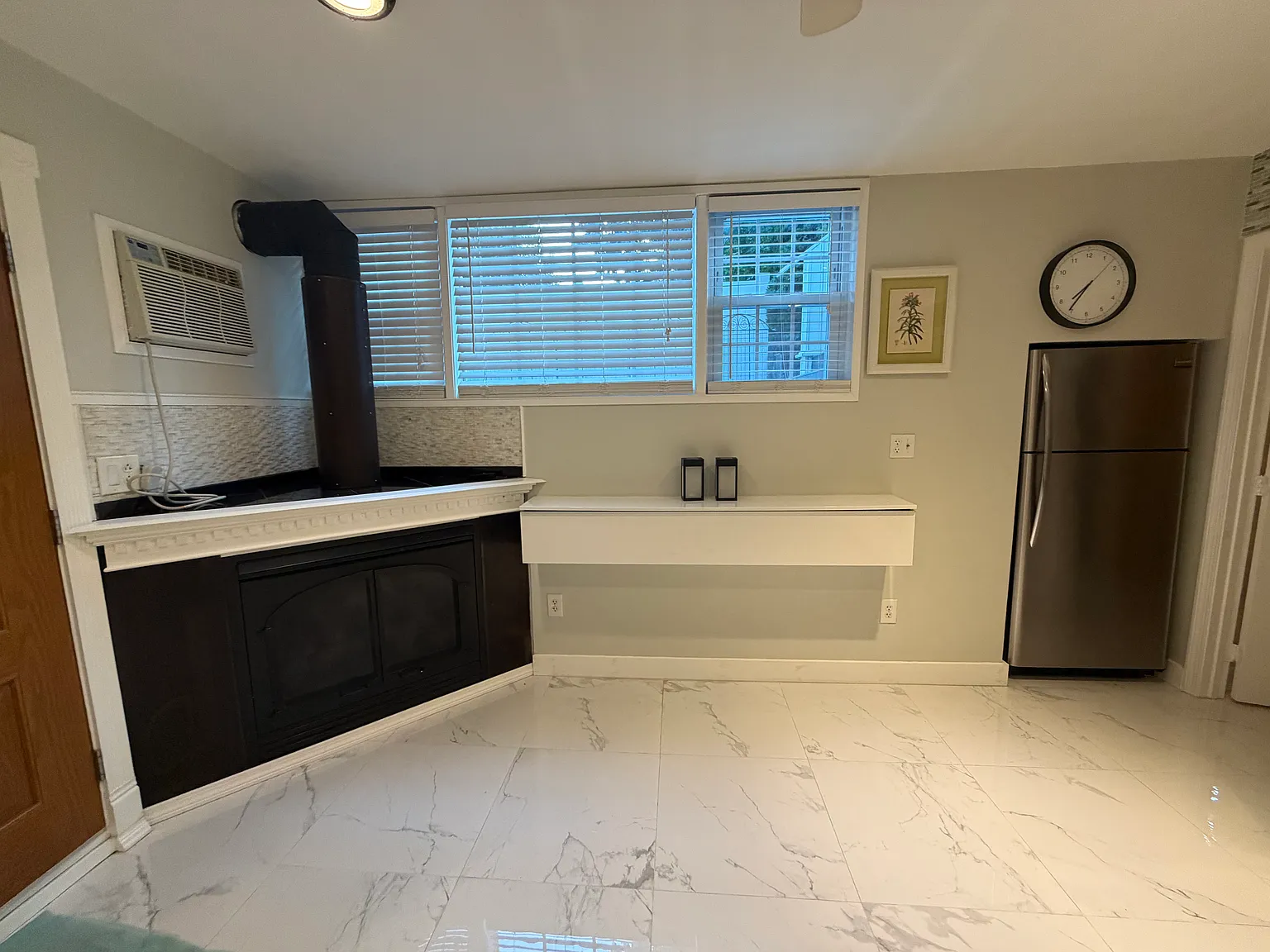 1 bed, 600 sqft, $2,500 — Photo 3