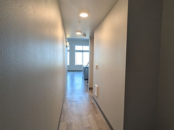 4th image of 1304 Harris Ave #309