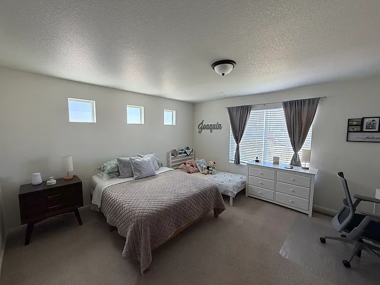 10173 Worchester St — Photo 15