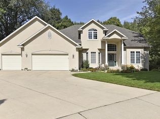 230 Nature Valley Pl NW, Owatonna, MN 55060