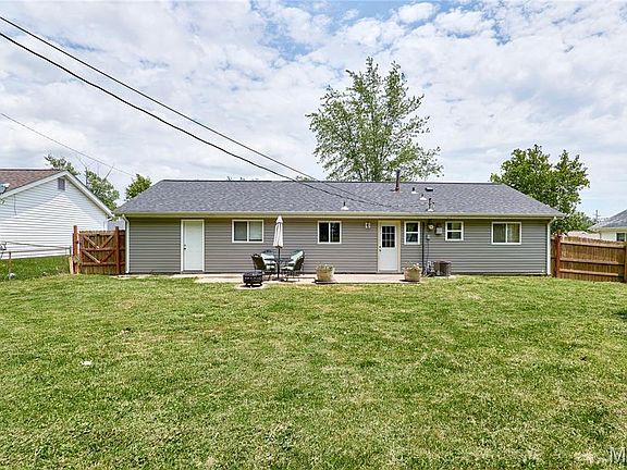 4th image of 23 Saint Margaret Ln
