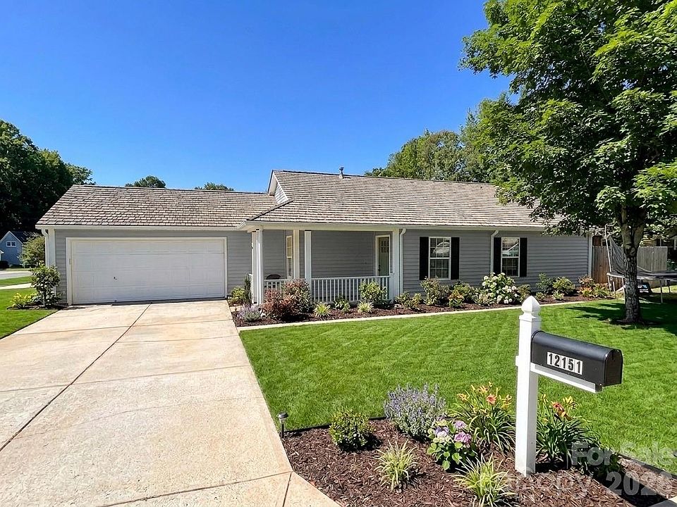 1st image of 12151 Stewarts Crossing Dr