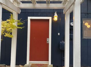 3600 NE West Devils Lake Rd, Lincoln City, OR 97367