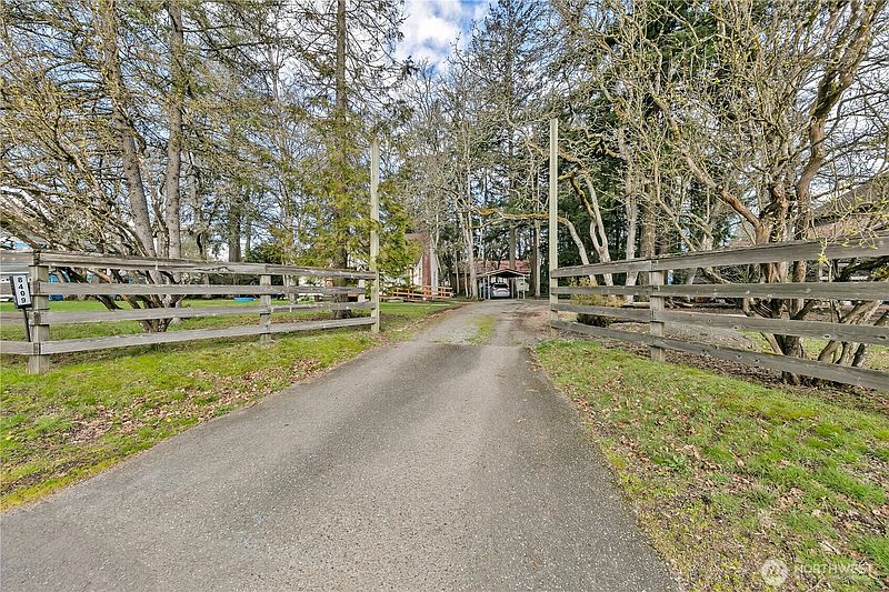 2nd image of 8409 Washington Boulevard SW