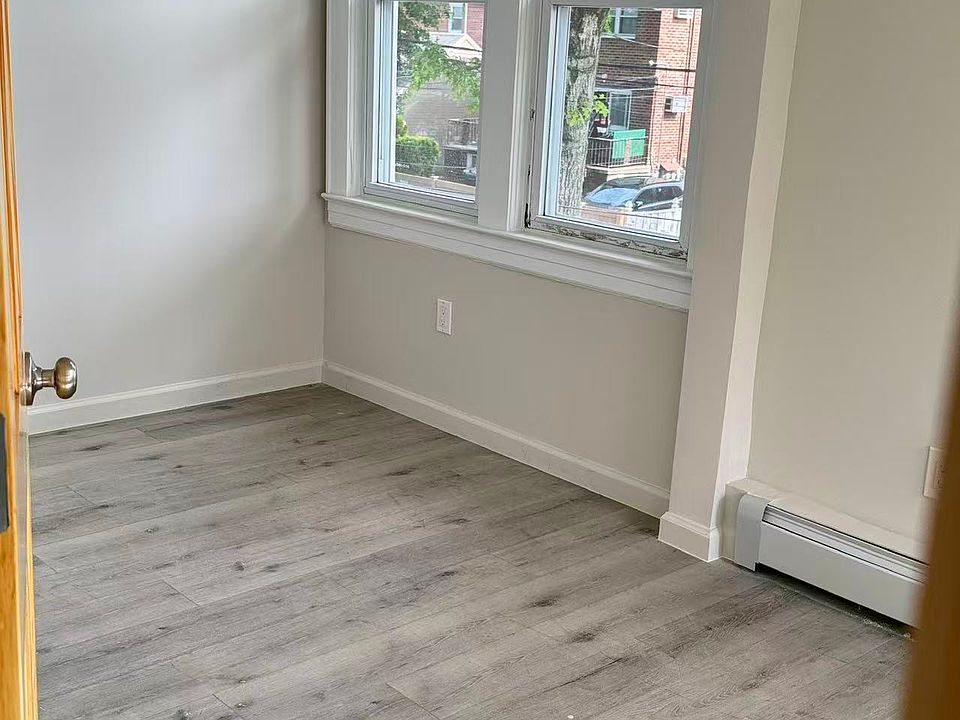 1st image of 124-01 9th Ave Floor 2