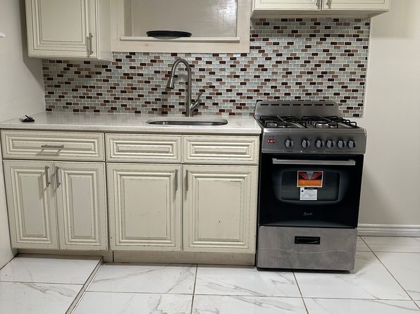 (undisclosed Address)