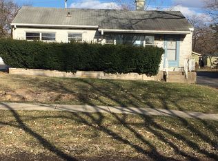 5801 Washington St, Downers Grove, IL 60516