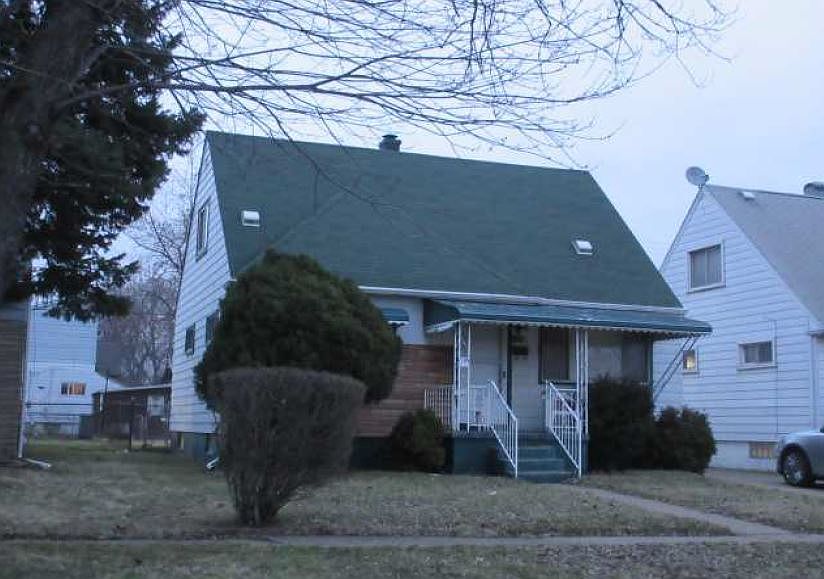 1st image of 306 White St